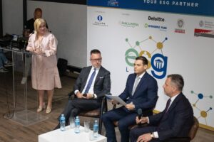 IMG 0512 min scaled.jpg